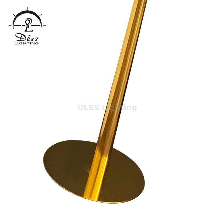 Modern Collection Gold/Silver/Copper Big Glass Cone Base Desk Decoration Table Lamp 